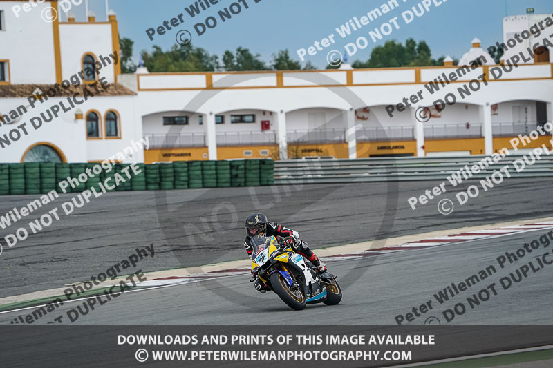 cadwell no limits trackday;cadwell park;cadwell park photographs;cadwell trackday photographs;enduro digital images;event digital images;eventdigitalimages;monteblanco trackday photographs;no limits trackdays;peter wileman photography;racing digital images;trackday digital images;trackday photos